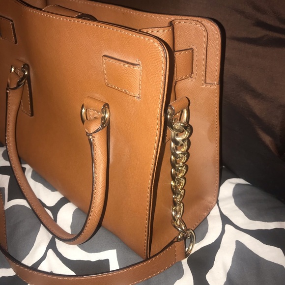 Michael Kors Hamilton Med Lock & Key Brown Leather - Picture 3 of 9